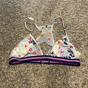 No boundaries swimsuit top.